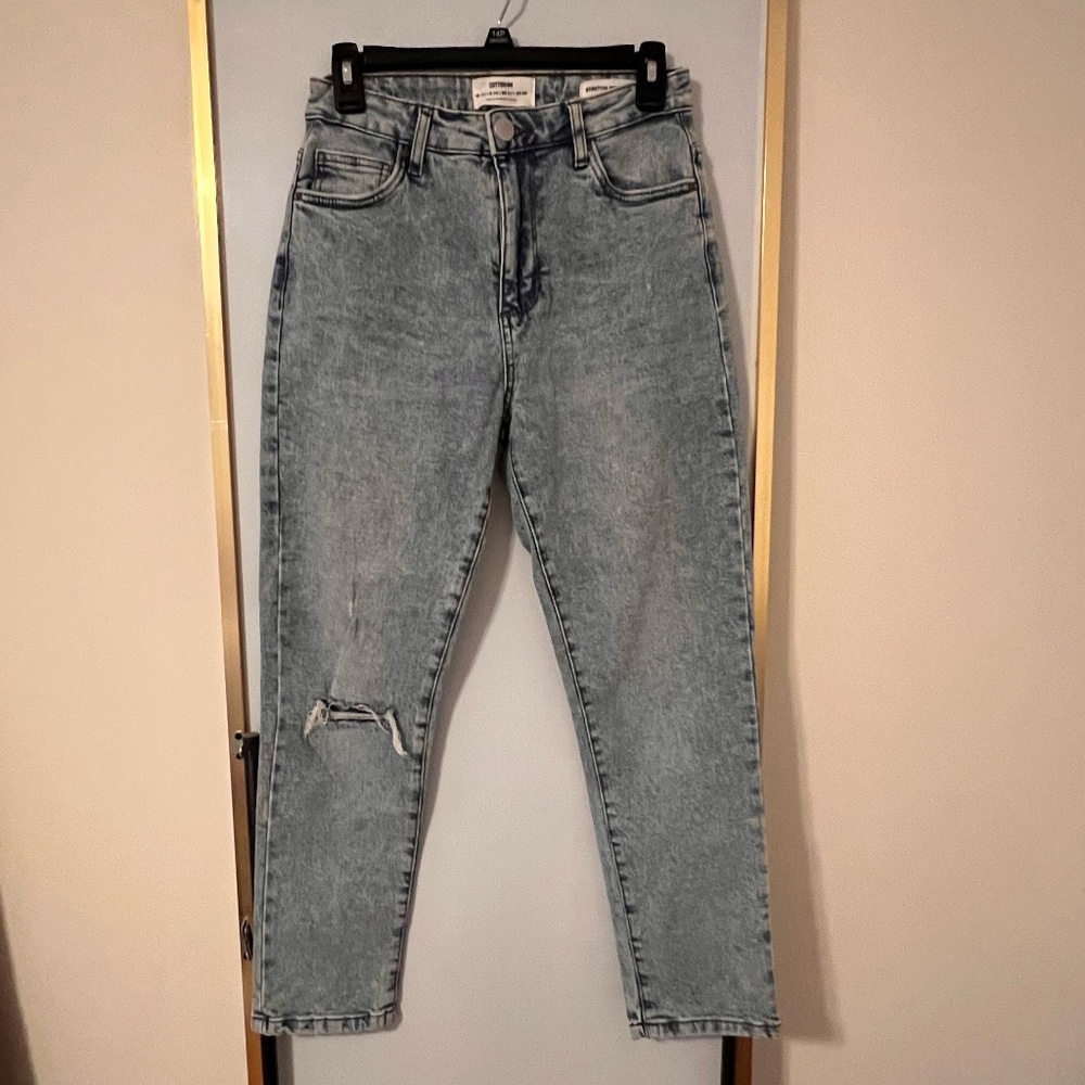 Size 6 Cotton-On Jeans
